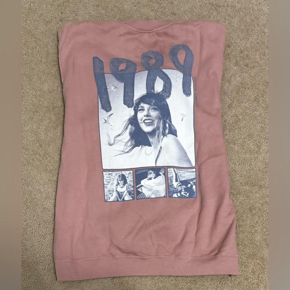 Official 1989 (Taylor's Version) Pink Crewneck Size 2X BRAND NEW, NEVER WORN